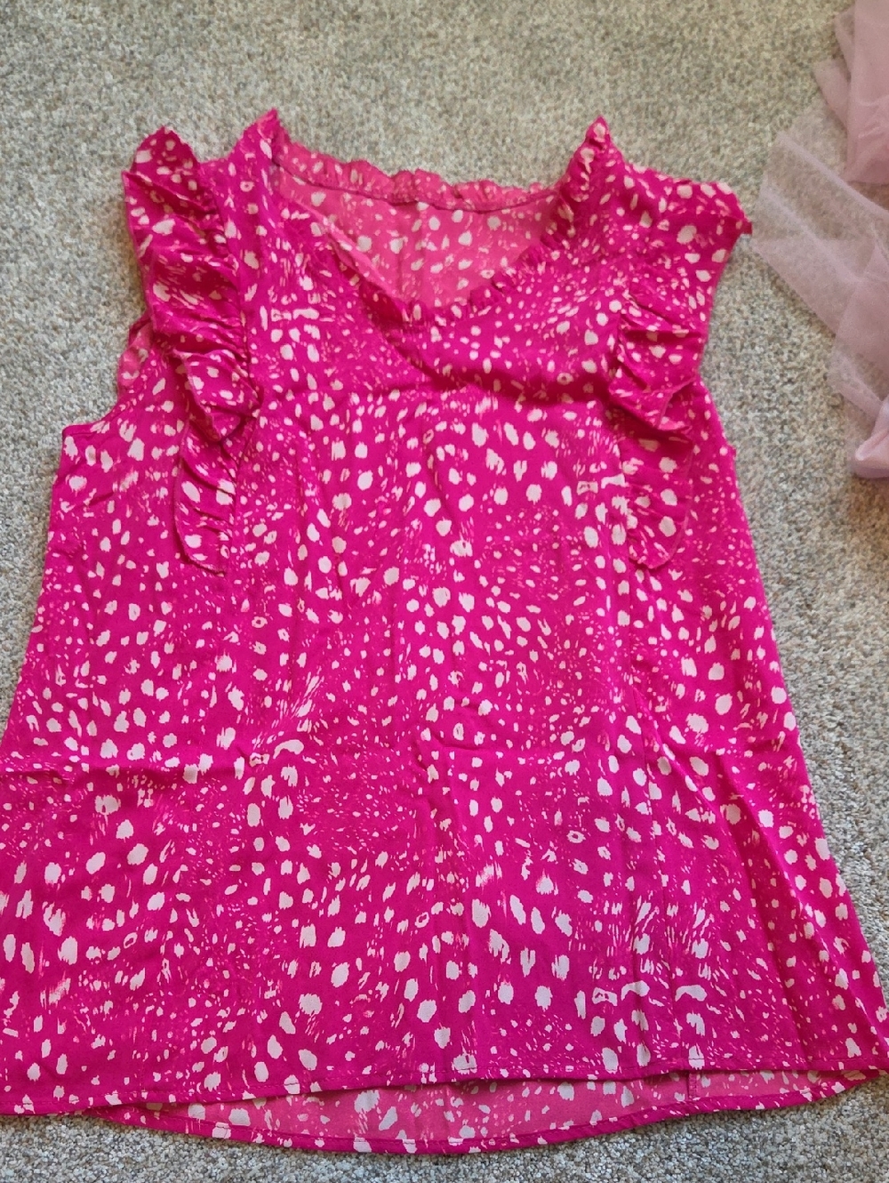Womens Small Bright Hot Pink Ruffle Sleeveless Top Flowy Summer Tank NWOT Animal